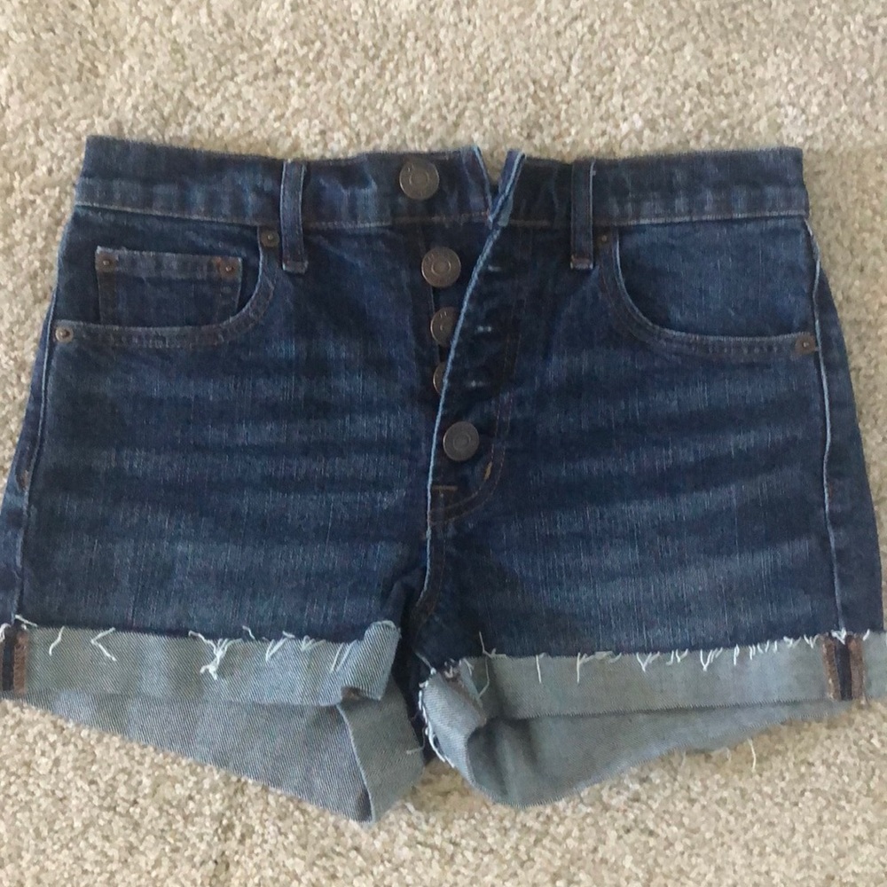 Gap high rise shorts
